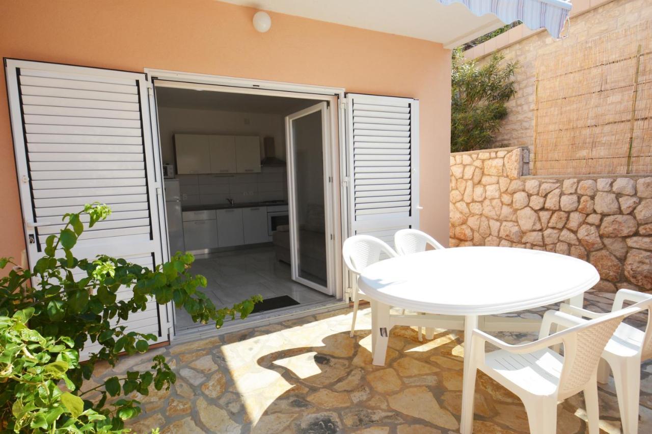 Apartments Barbati Kustići Exterior foto