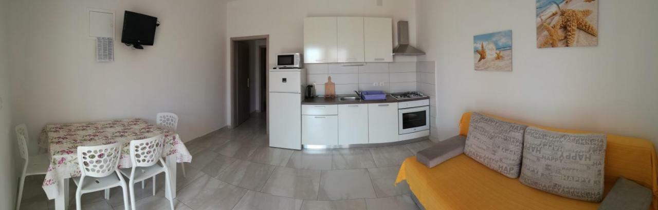 Apartments Barbati Kustići Exterior foto