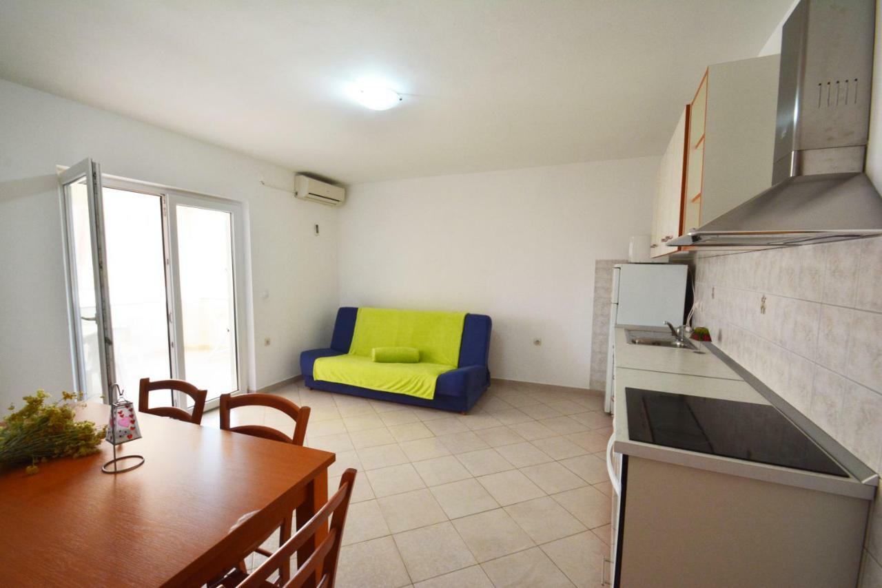 Apartments Barbati Kustići Exterior foto