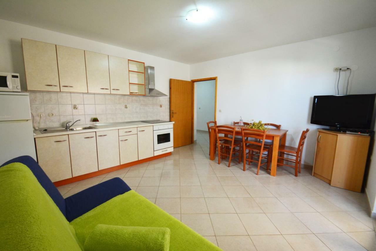 Apartments Barbati Kustići Exterior foto